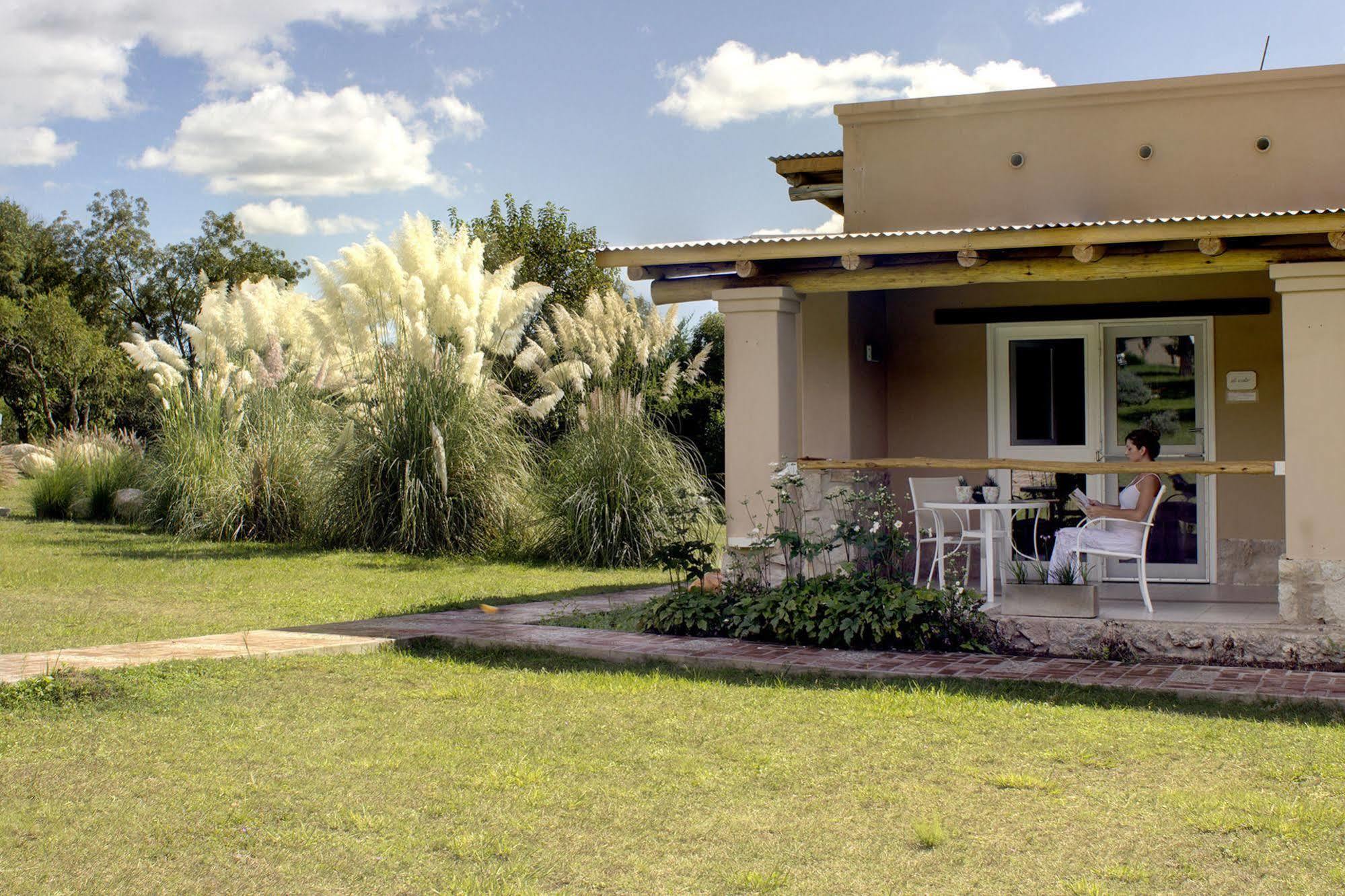 Hotel Las Dalias Villa de las Rosas Exterior foto