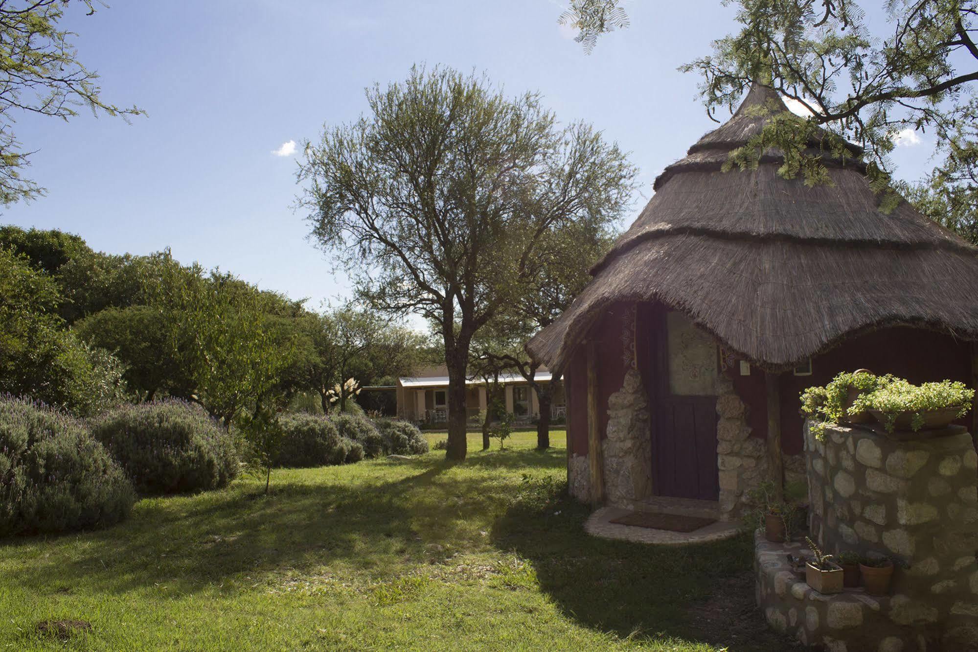 Hotel Las Dalias Villa de las Rosas Exterior foto